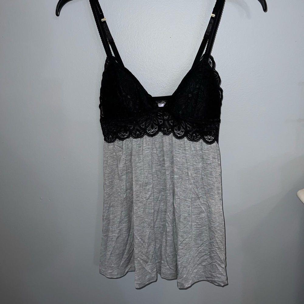 Pace sleep top